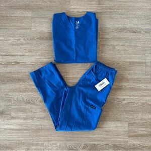 NWT Dagacci Unisex Scrub Set with V-neck and Straight Leg Pants in Royal, XS